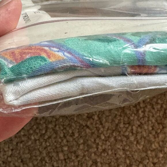 Vintage New Easter Egg Floral 70" ROUND Tablecloth Spring Fantasy Purple Green - Picture 6 of 12